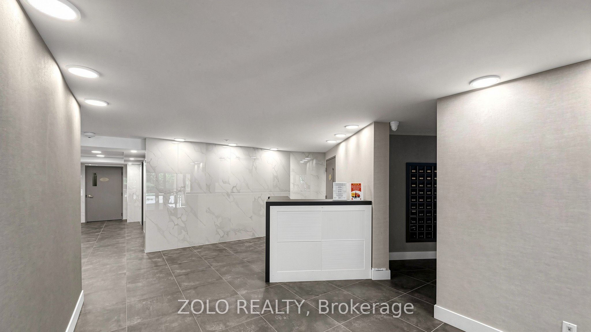 20 Edgecliff Golfway 915, Toronto, ON M3C 3A4 photo 4