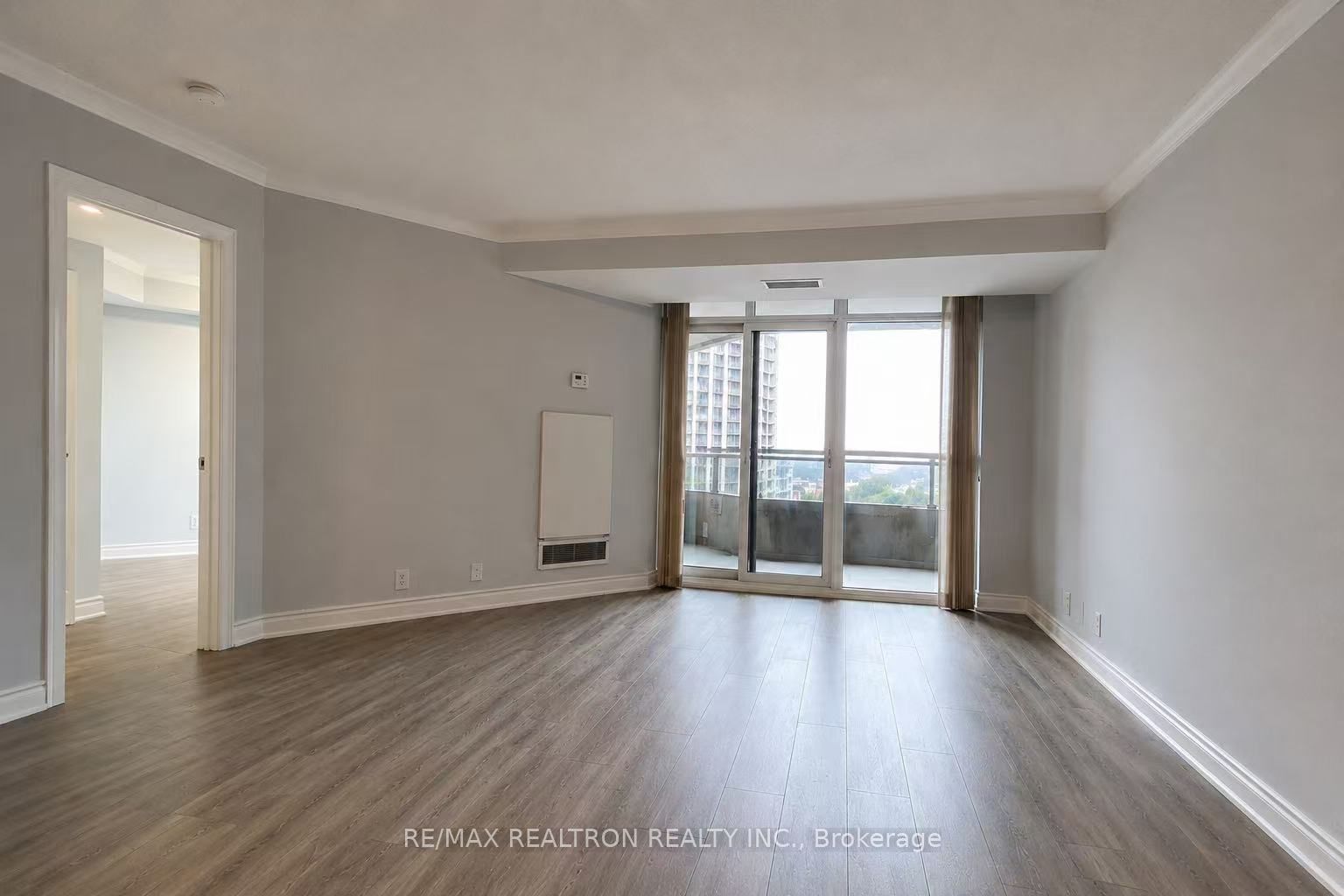 80 Harrison Garden Boulevard 1019, Toronto, ON M2N 7E3 photo 4