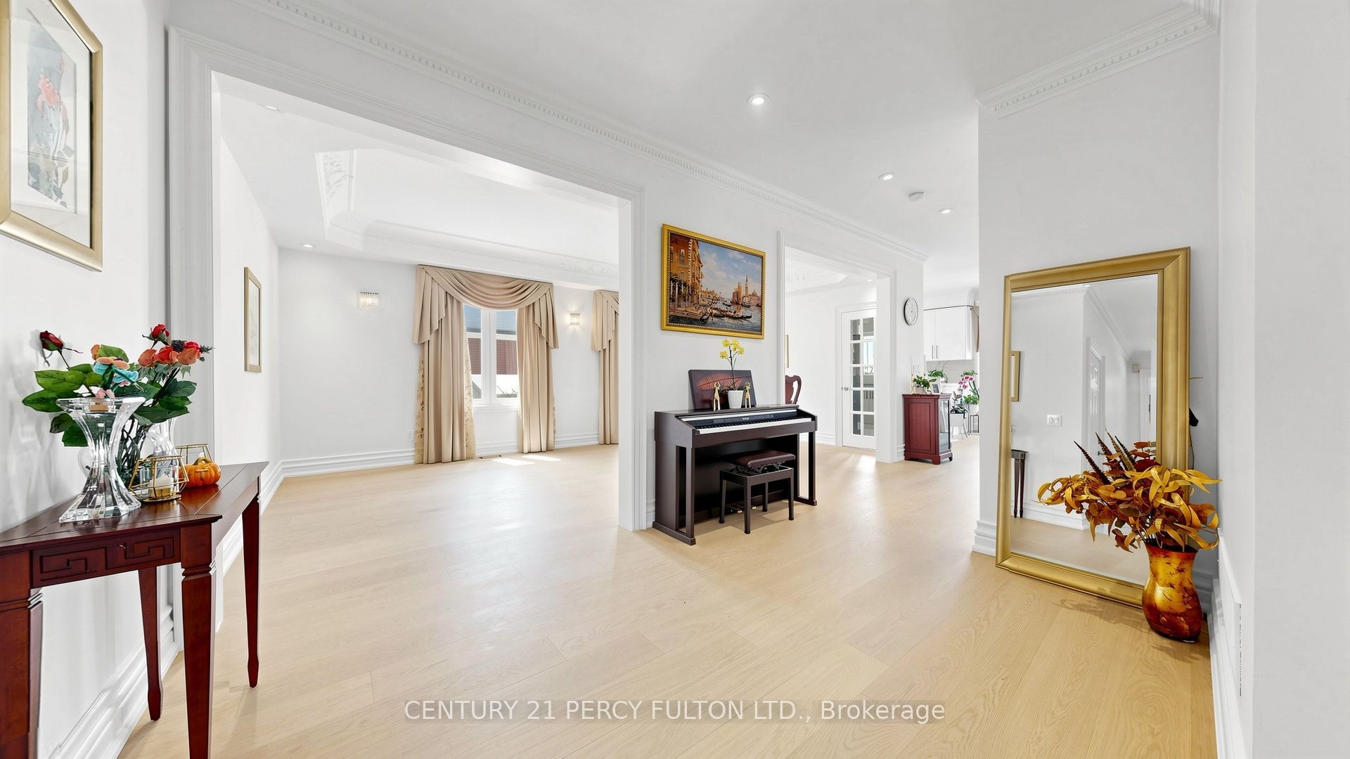 372B Hounslow Avenue, Toronto, ON M2R 1H6 photo 5