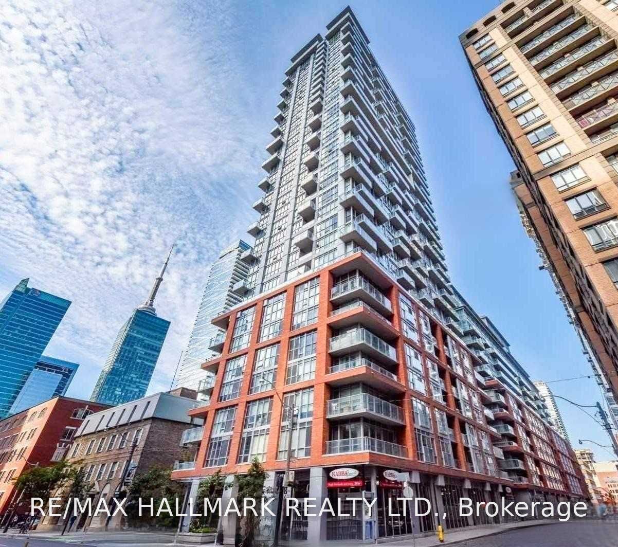 126 Simcoe Street 2703, Toronto, ON M5H 4E6