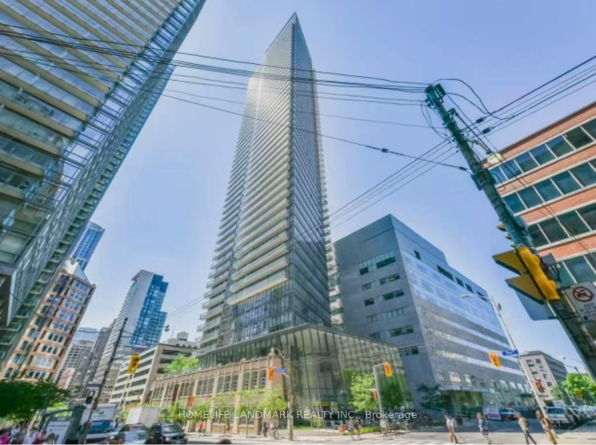 832 Bay Street 204, Toronto, ON M5S 1Z6
