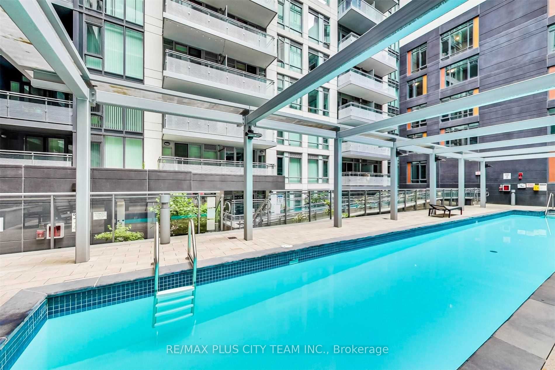 525 Adelaide Street W 1631, Toronto, ON M5V 0N7 photo 4