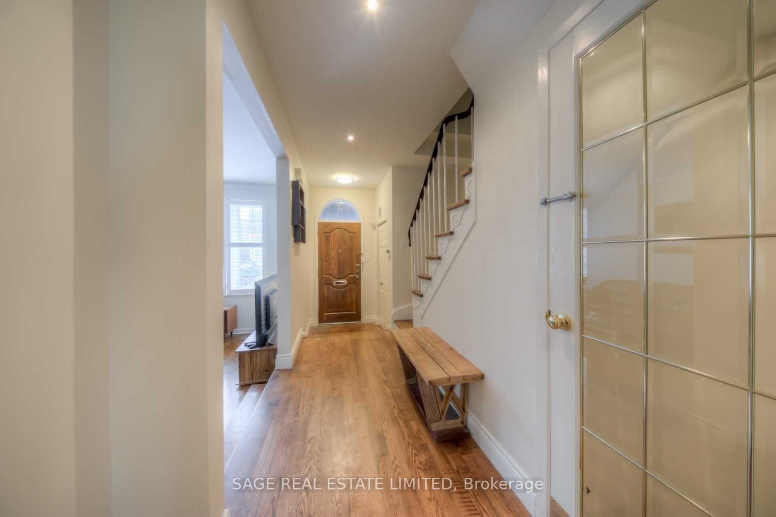 230 Balliol Street Main, Toronto, ON M4S 1C5 photo 4