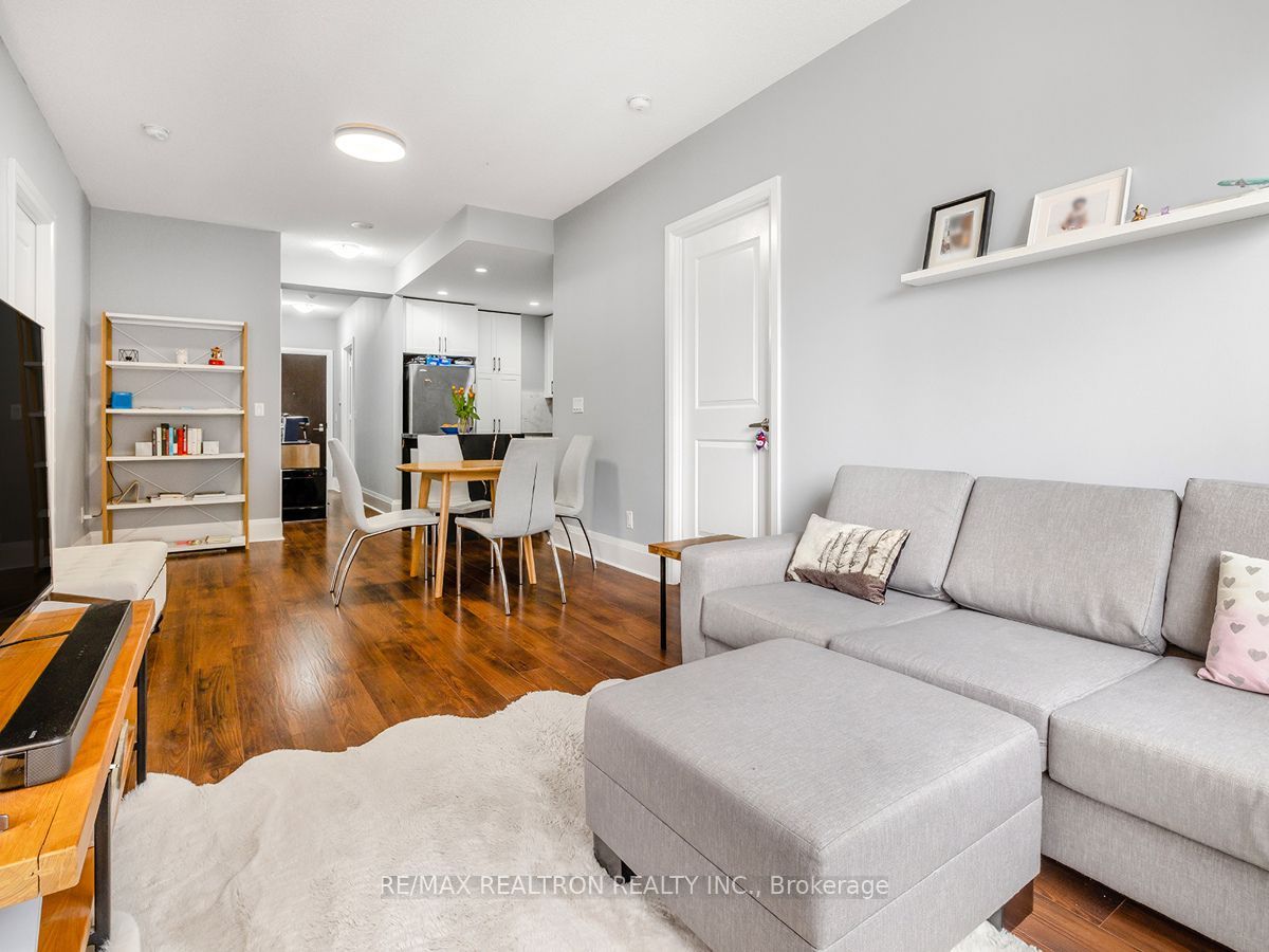100 Harrison Garden Boulevard 1115, Toronto, ON M2N 0C2
