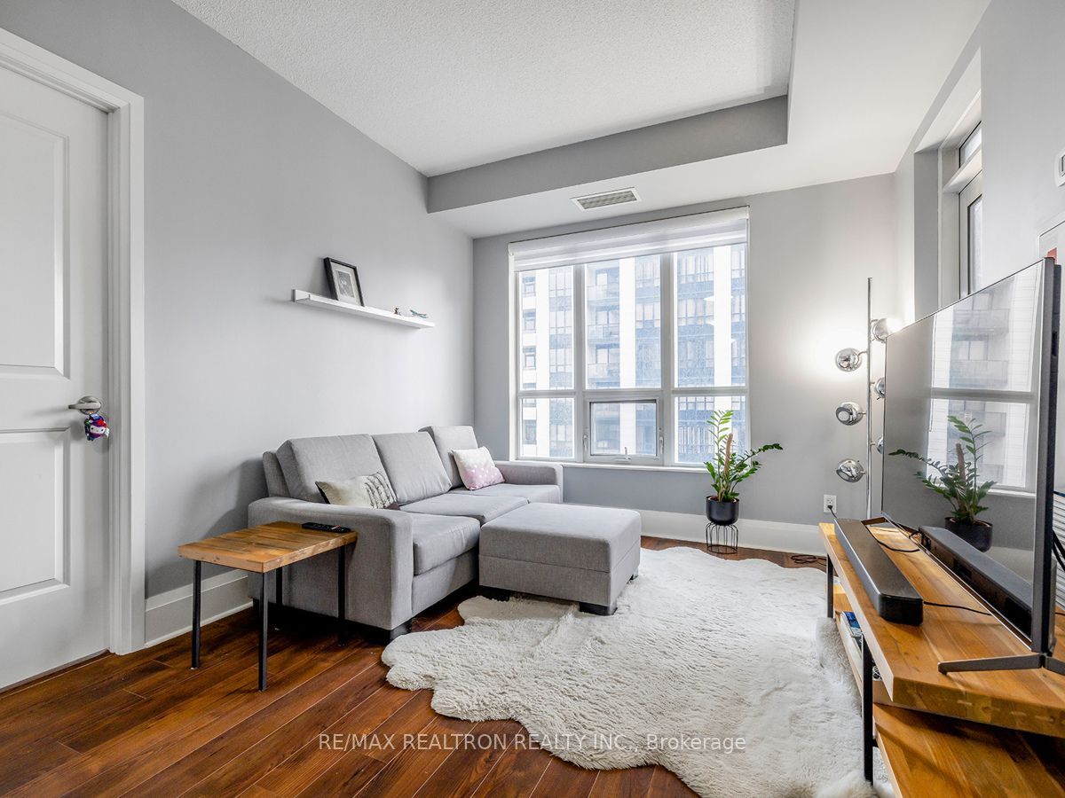 100 Harrison Garden Boulevard 1115, Toronto, ON M2N 0C2 photo 3