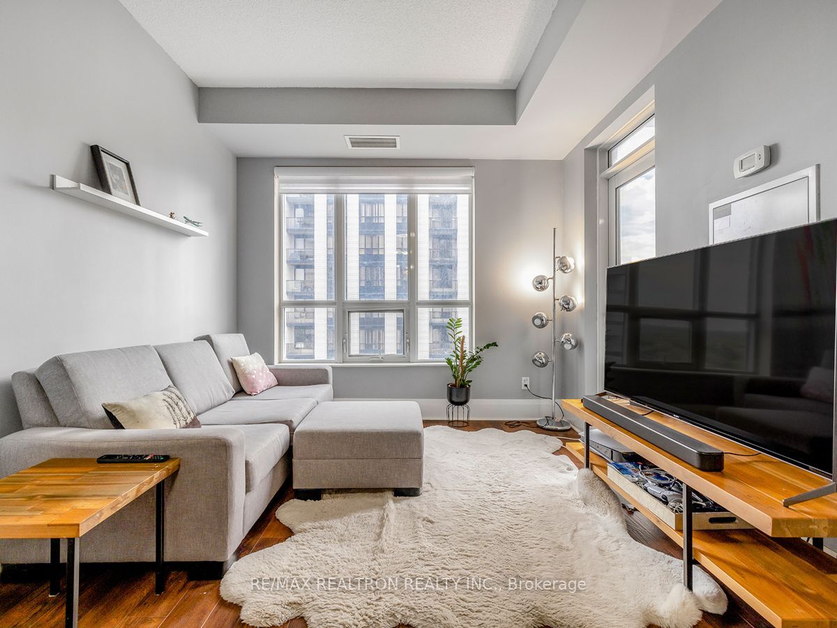 100 Harrison Garden Boulevard 1115, Toronto, ON M2N 0C2 photo 4