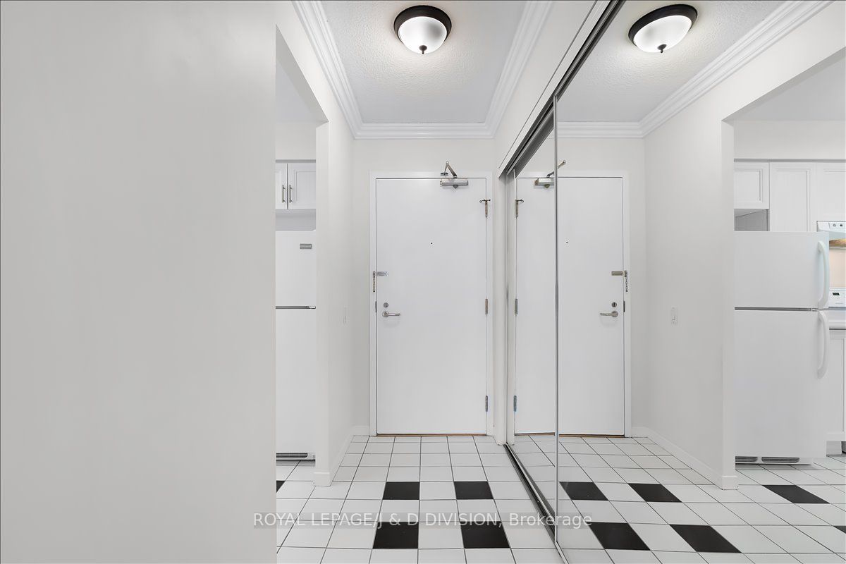 21 Overlea Boulevard 1306, Toronto, ON M4H 1P2 photo 5