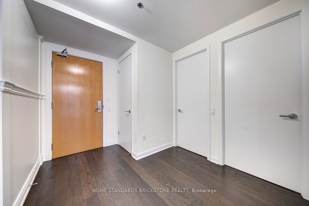 375 King Street W 506, Toronto, ON M5V 1K1 photo 3
