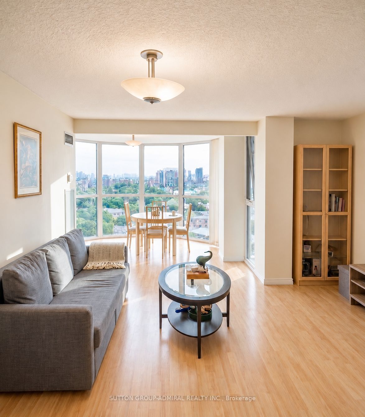 1055 Bay Street 1611, Toronto, ON M5S 3A3 photo 4