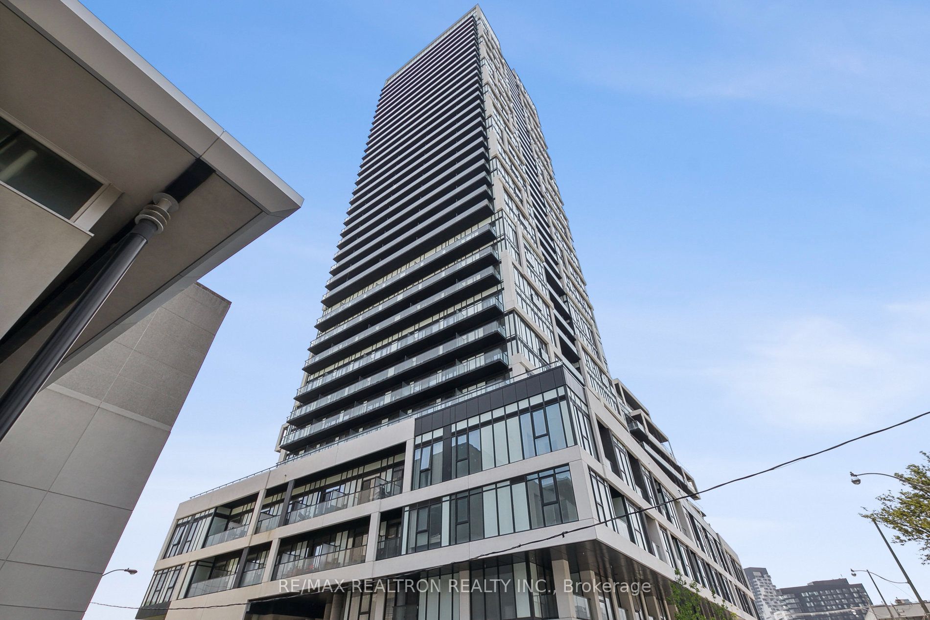 5 Defries Street 722, Toronto, ON M5A 0W7