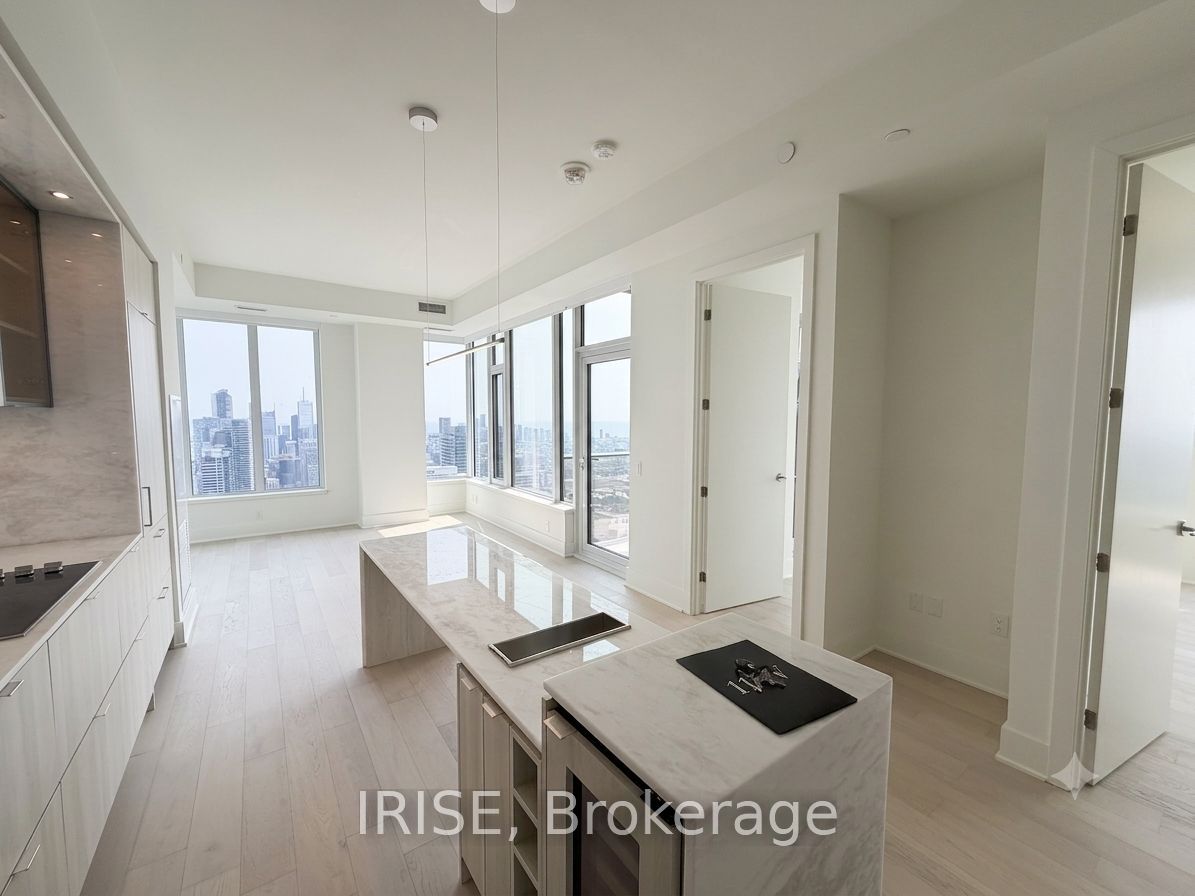 11 Yorkville Avenue 5909, Toronto, ON M4W 0B7 photo 3