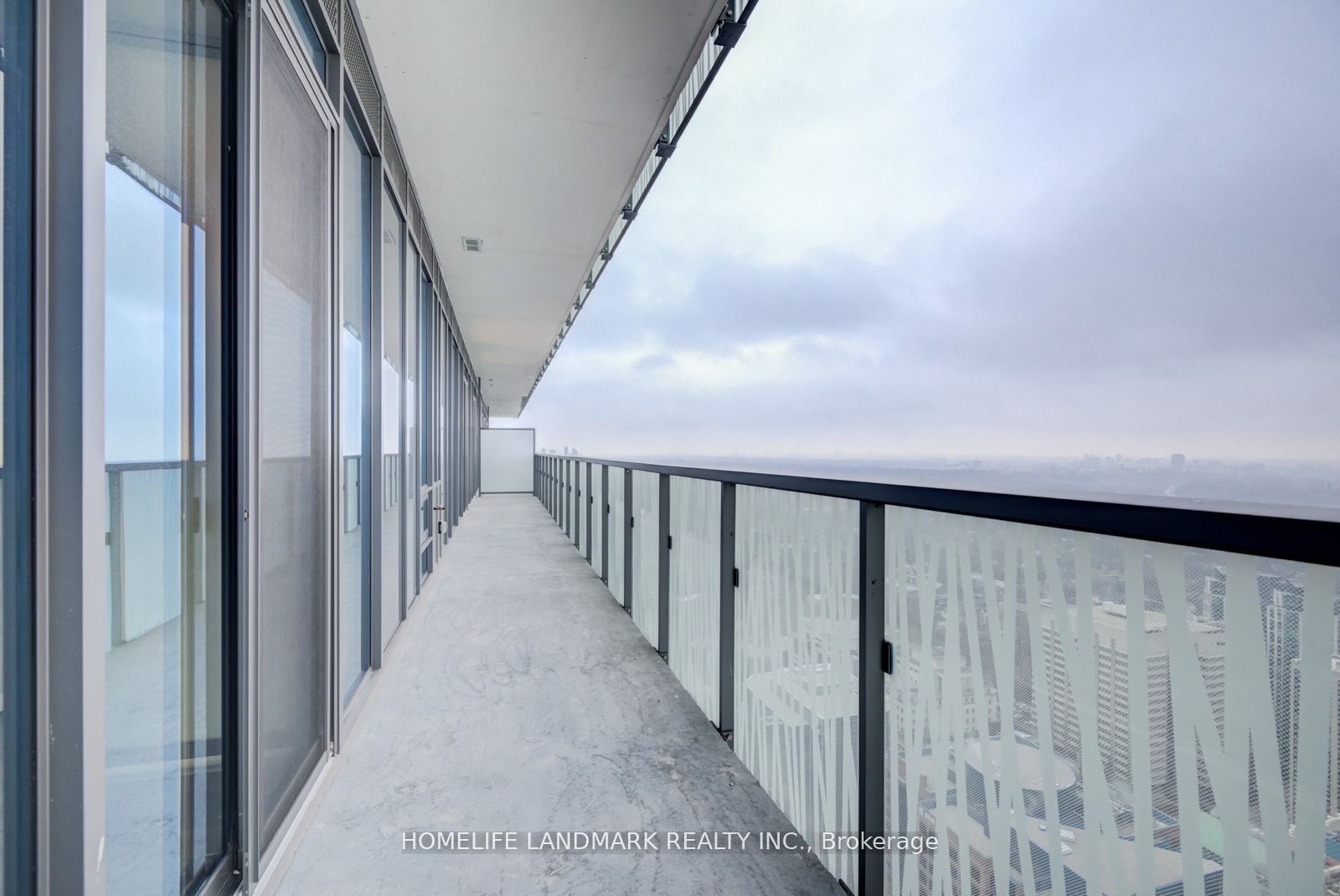 50 Charles Street Lph5206, Toronto, ON M4Y 0C3 photo 3