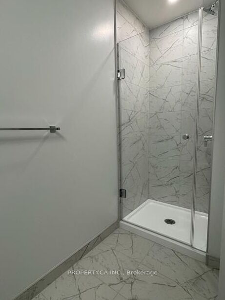 252 Church Street 5002, Toronto, ON M5B 0E6 photo 3