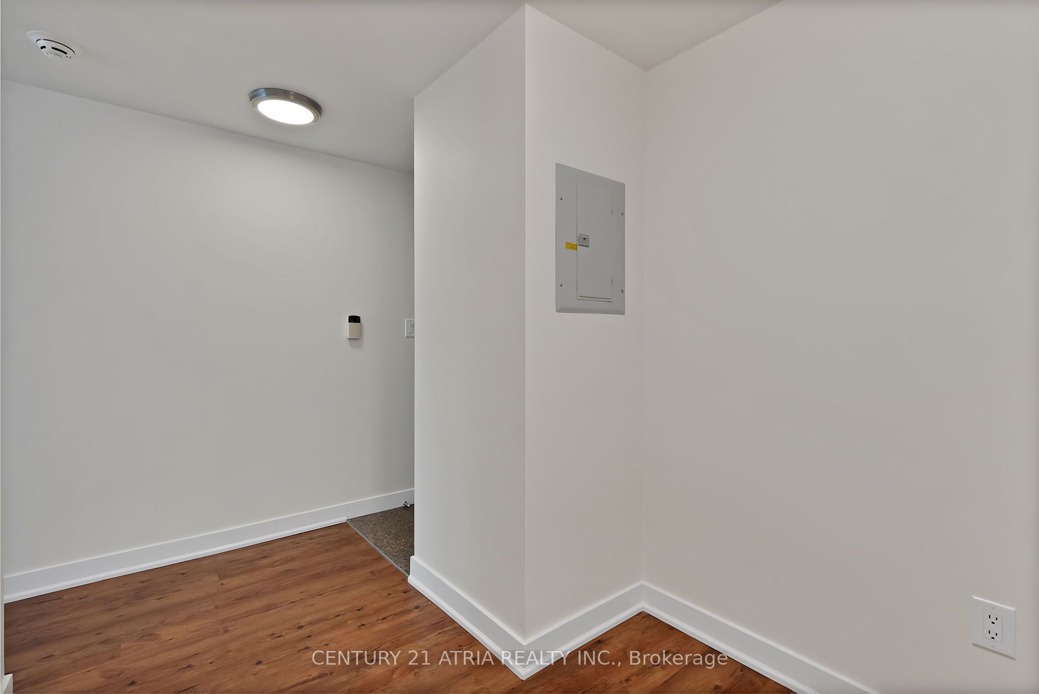 35 Mariner Terrace 2702, Toronto, ON M5V 3V9 photo 5