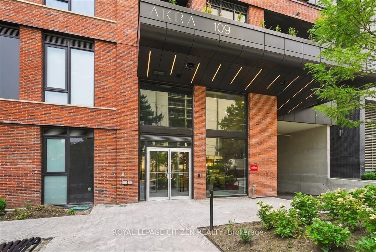 109 Erskine Avenue 1502, Toronto, ON M4P 0C6 photo 3
