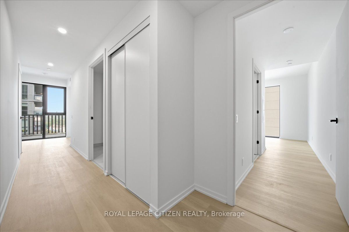 109 Erskine Avenue 1502, Toronto, ON M4P 0C6 photo 4