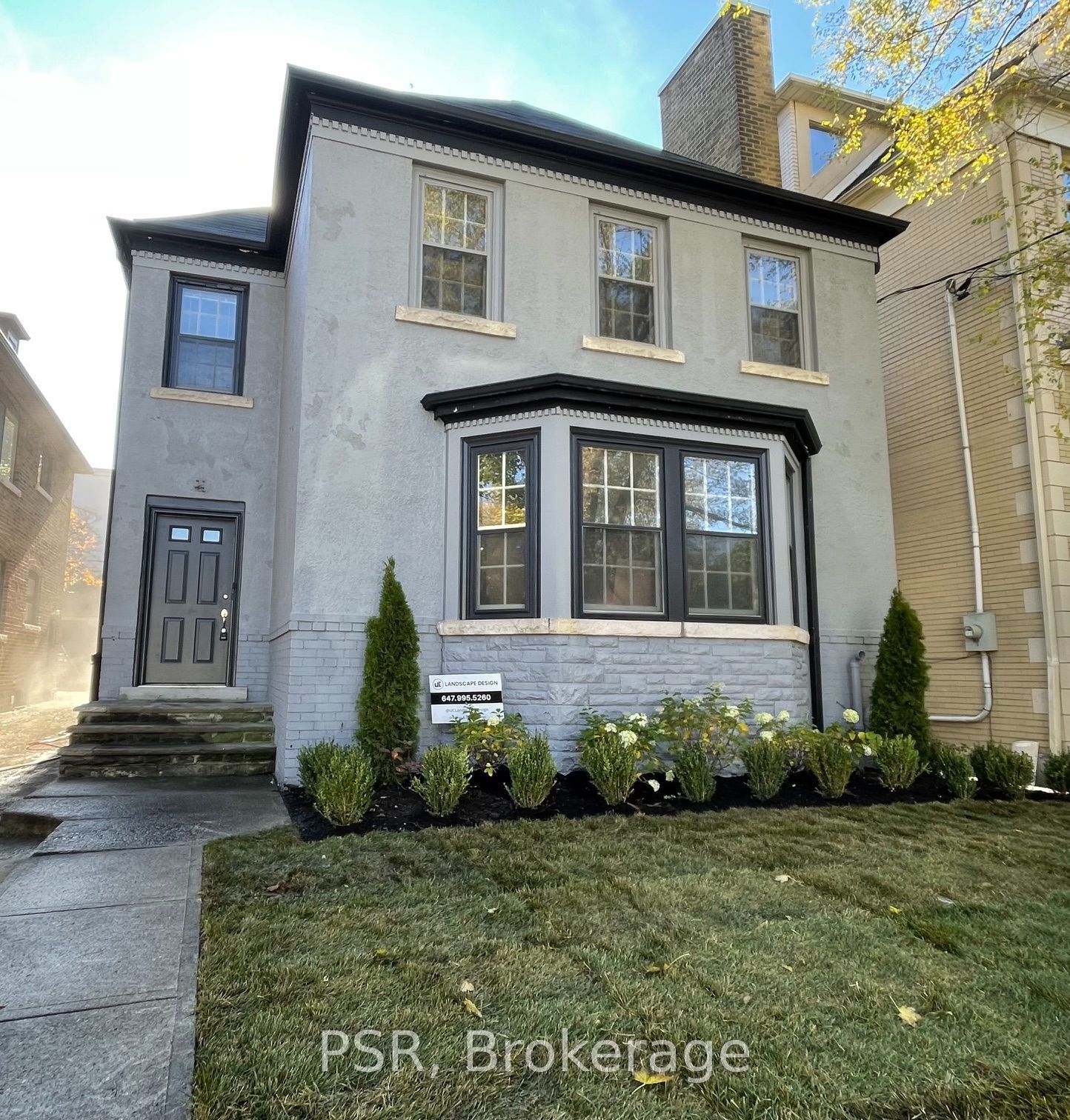 25 Coulson Avenue 3RD FL, Toronto, ON M4V 1Y3 photo 2