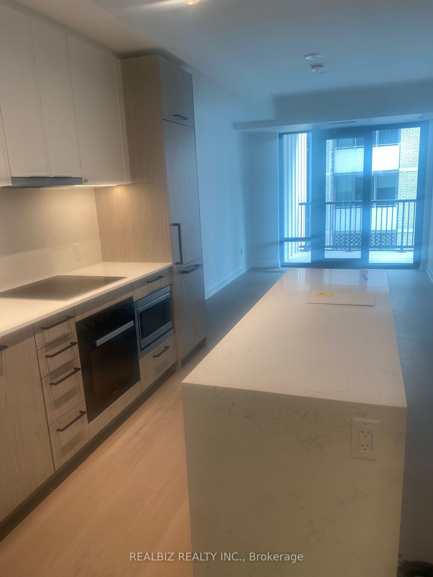 91 Montclair Avenue 628, Toronto, ON M5P 0B1 photo 4