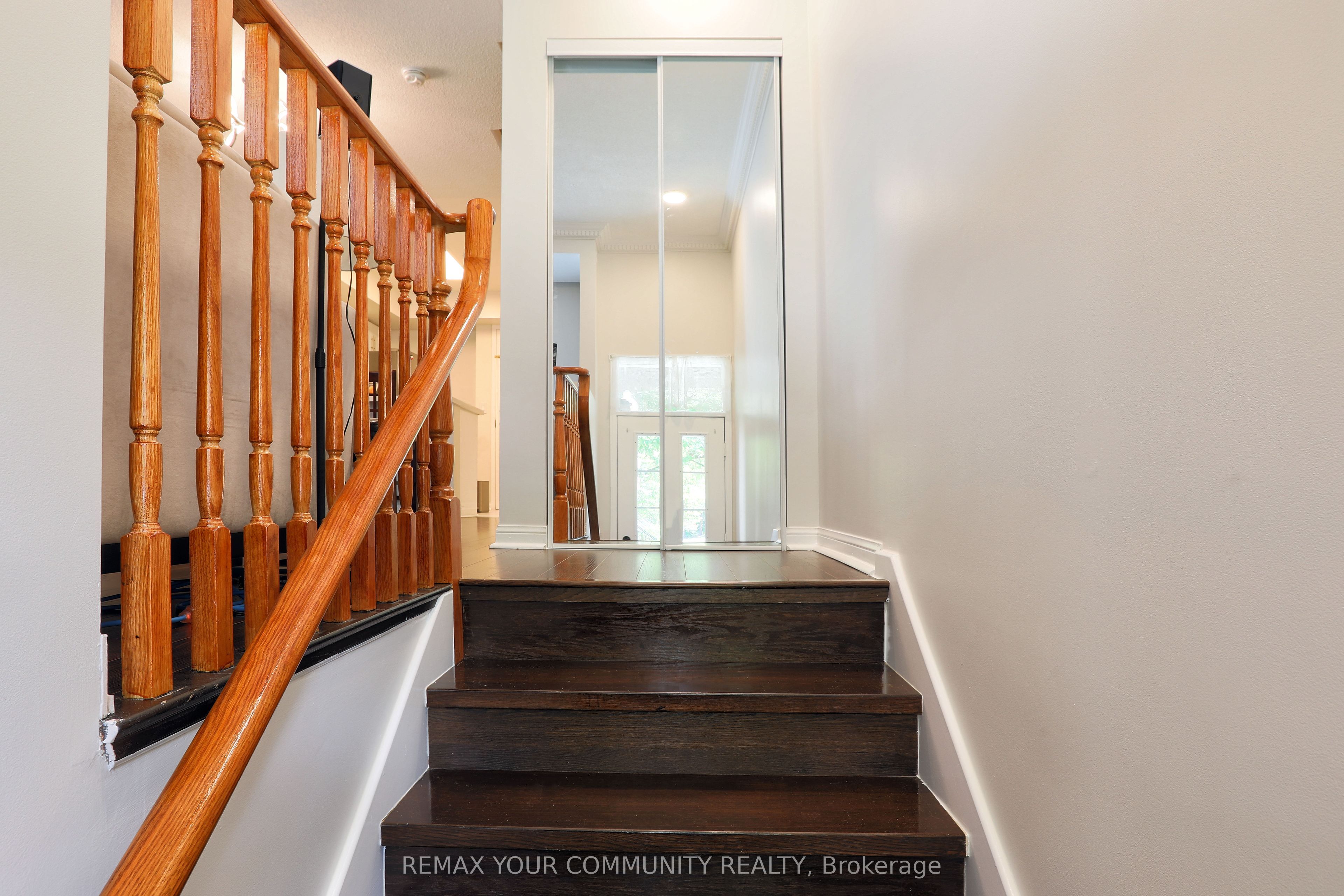 28 Sommerset Way 1213, Toronto, ON M2N 6W7 photo 5
