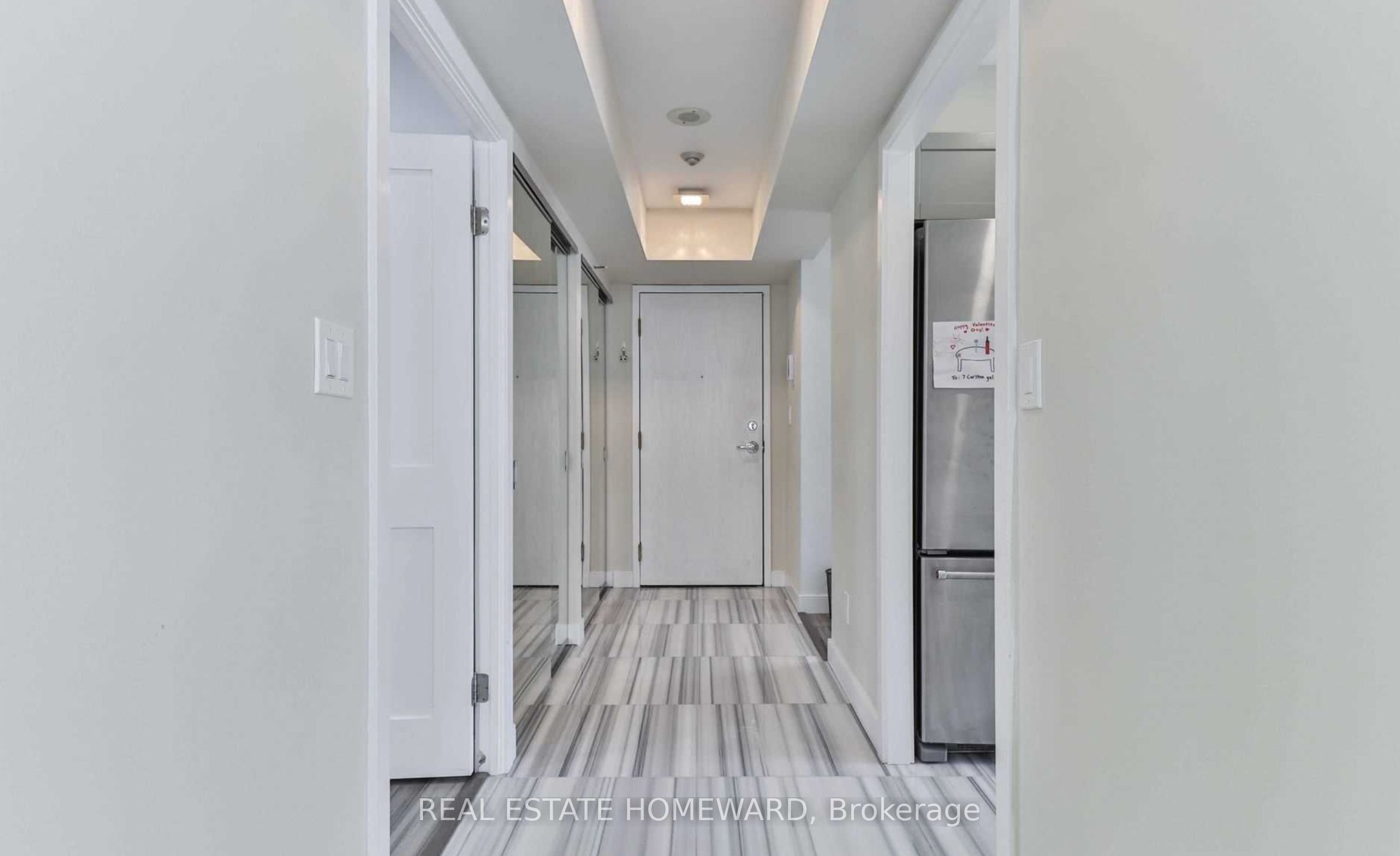 7 Carlton Street 406, Toronto, ON M5B 2M3 photo 5