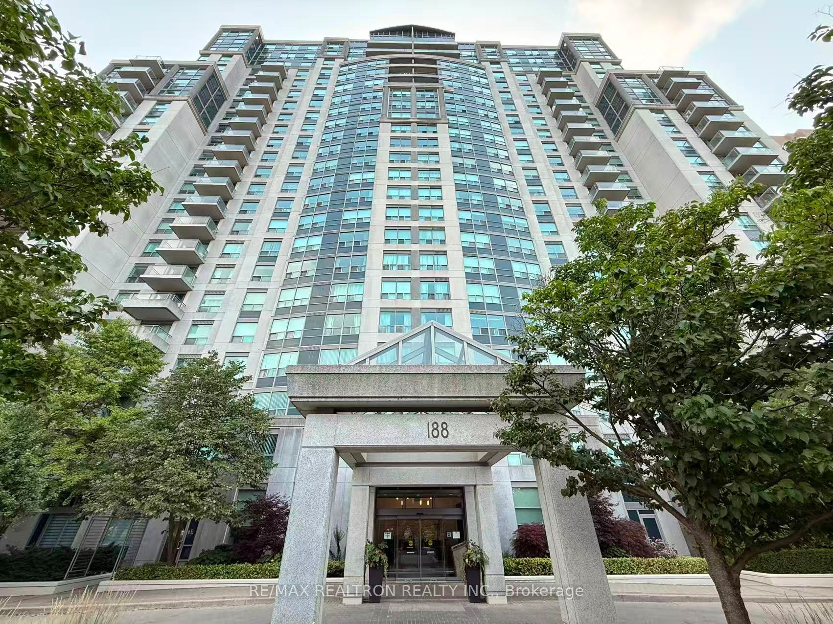 188 Doris Avenue 803, Toronto, ON M2N 6Z5 photo 2