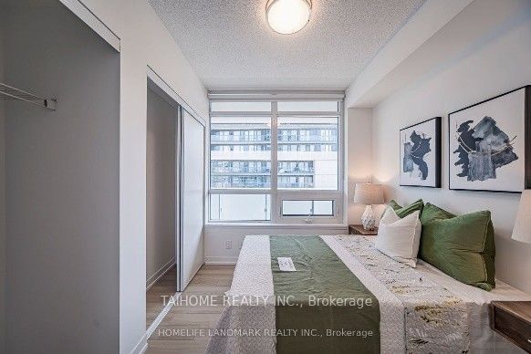 365 Church Street 1210, Toronto, ON M5B 0B5 photo 2