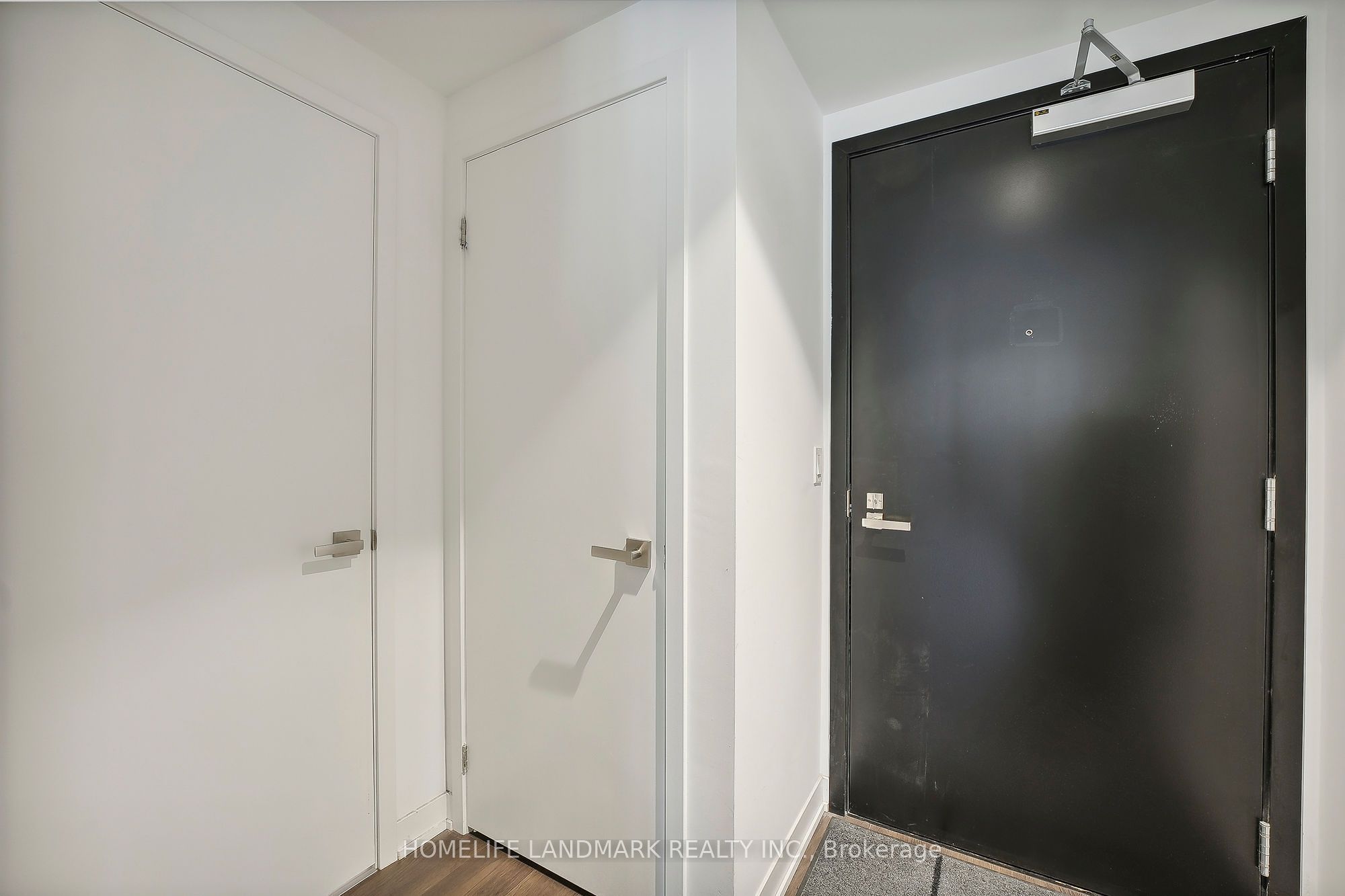 31 Tippett Road 359, Toronto, ON M3H 0C8 photo 5