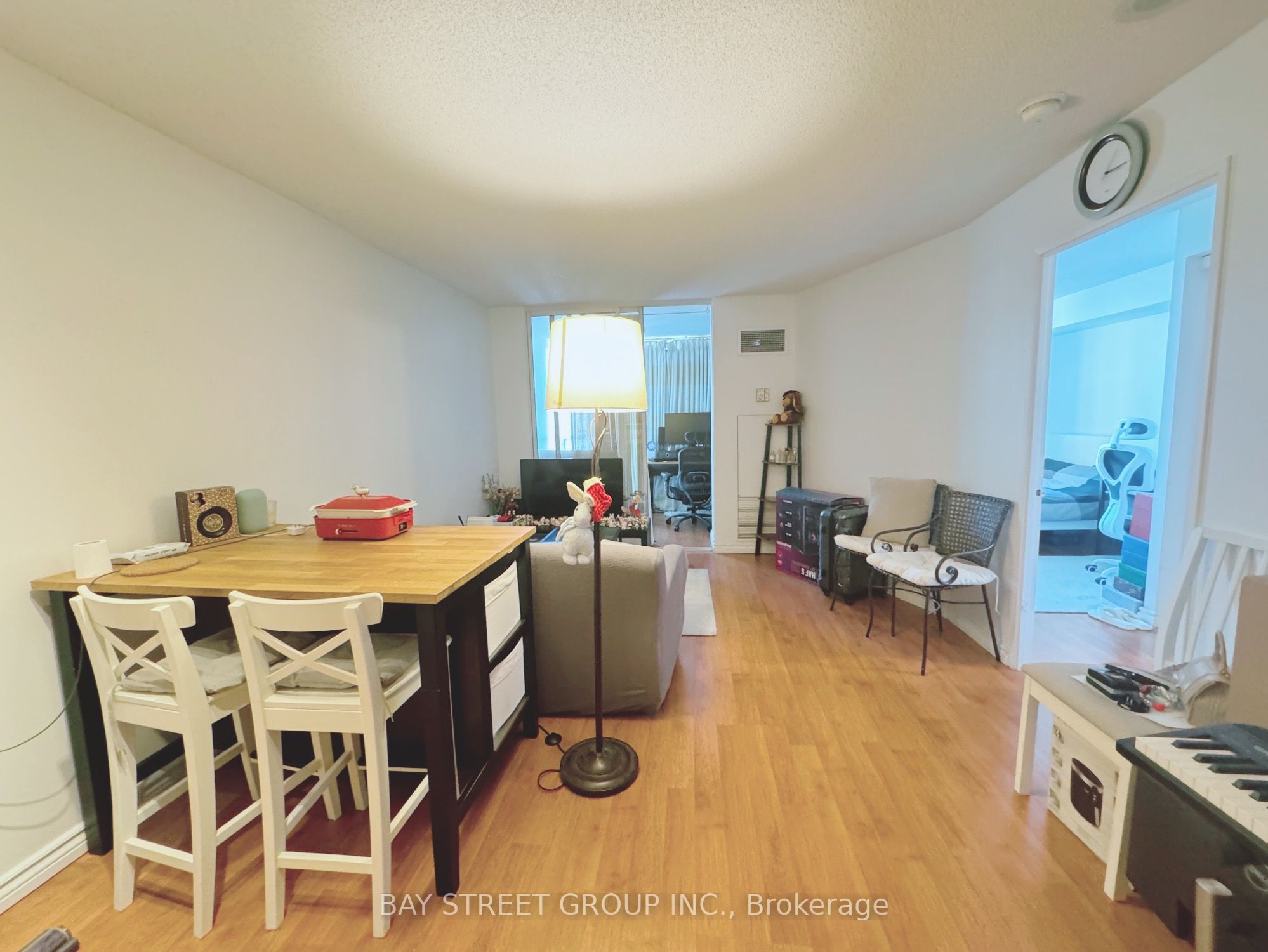 24 Wellesley Street W 1512, Toronto, ON M4Y 2X6