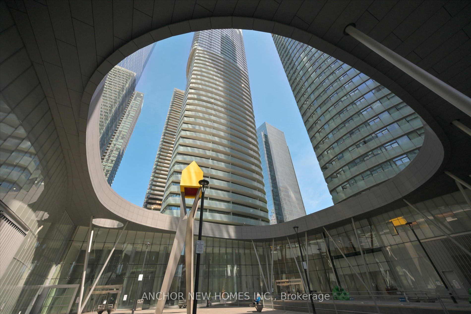 12 York Street 1703, Toronto, ON M5J 0A9