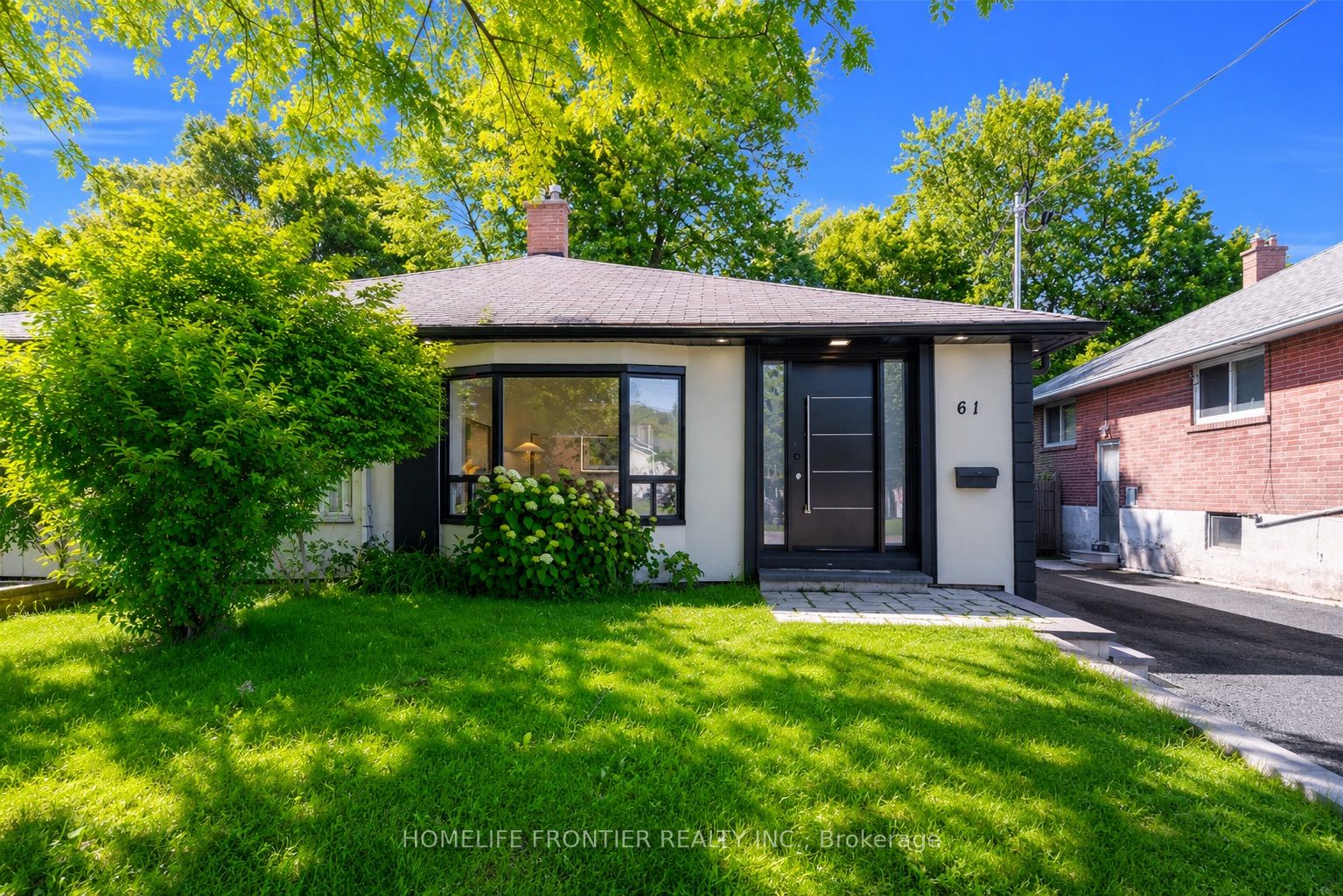 61 Sundial Crescent, Toronto, ON M4A 2J7 photo 5