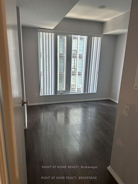 68 Shuter Street 1507, Toronto, ON M5B 1B4 photo 4