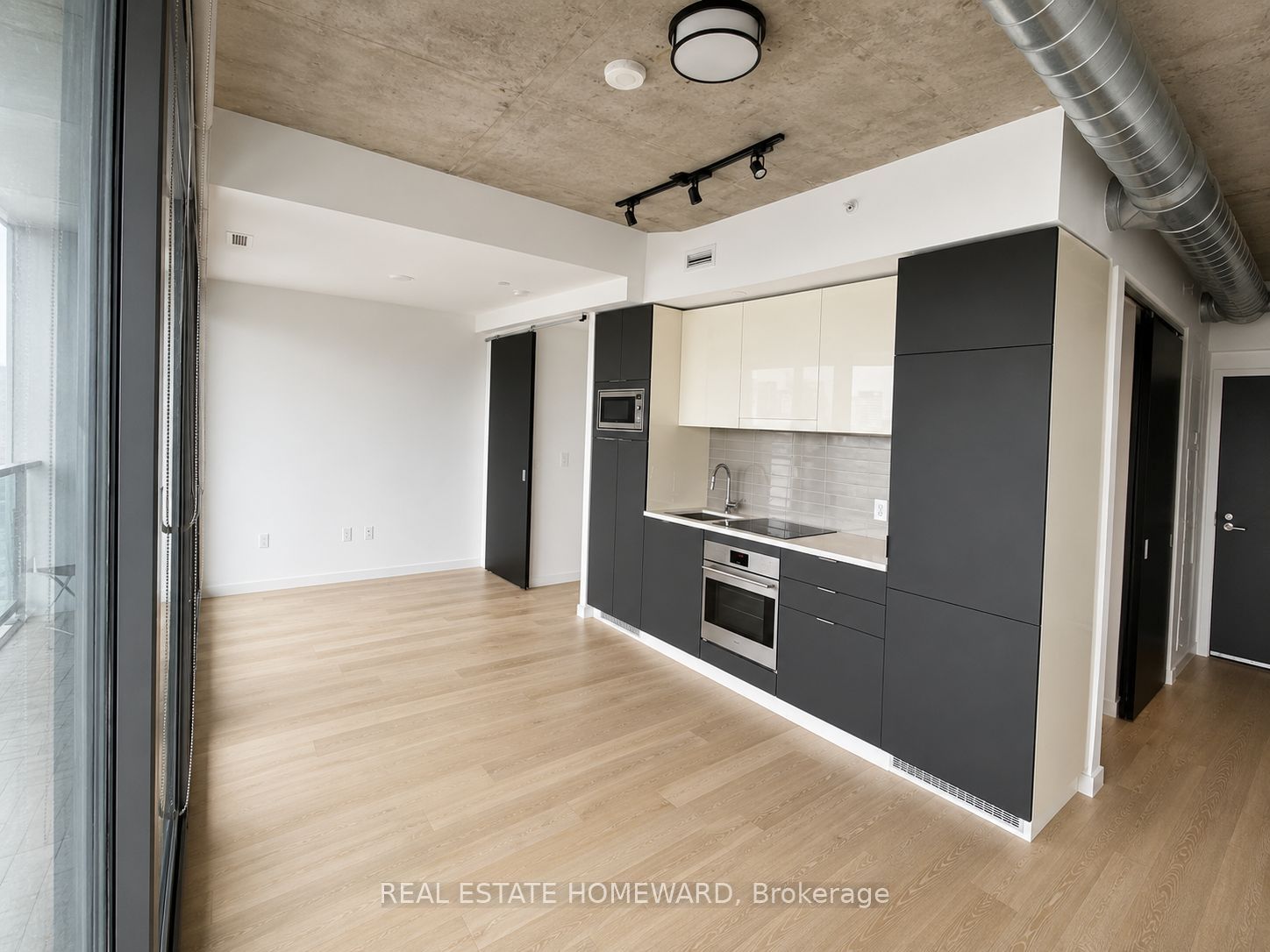 170 Bayview Avenue 1804, Toronto, ON M5A 0M4 photo 5