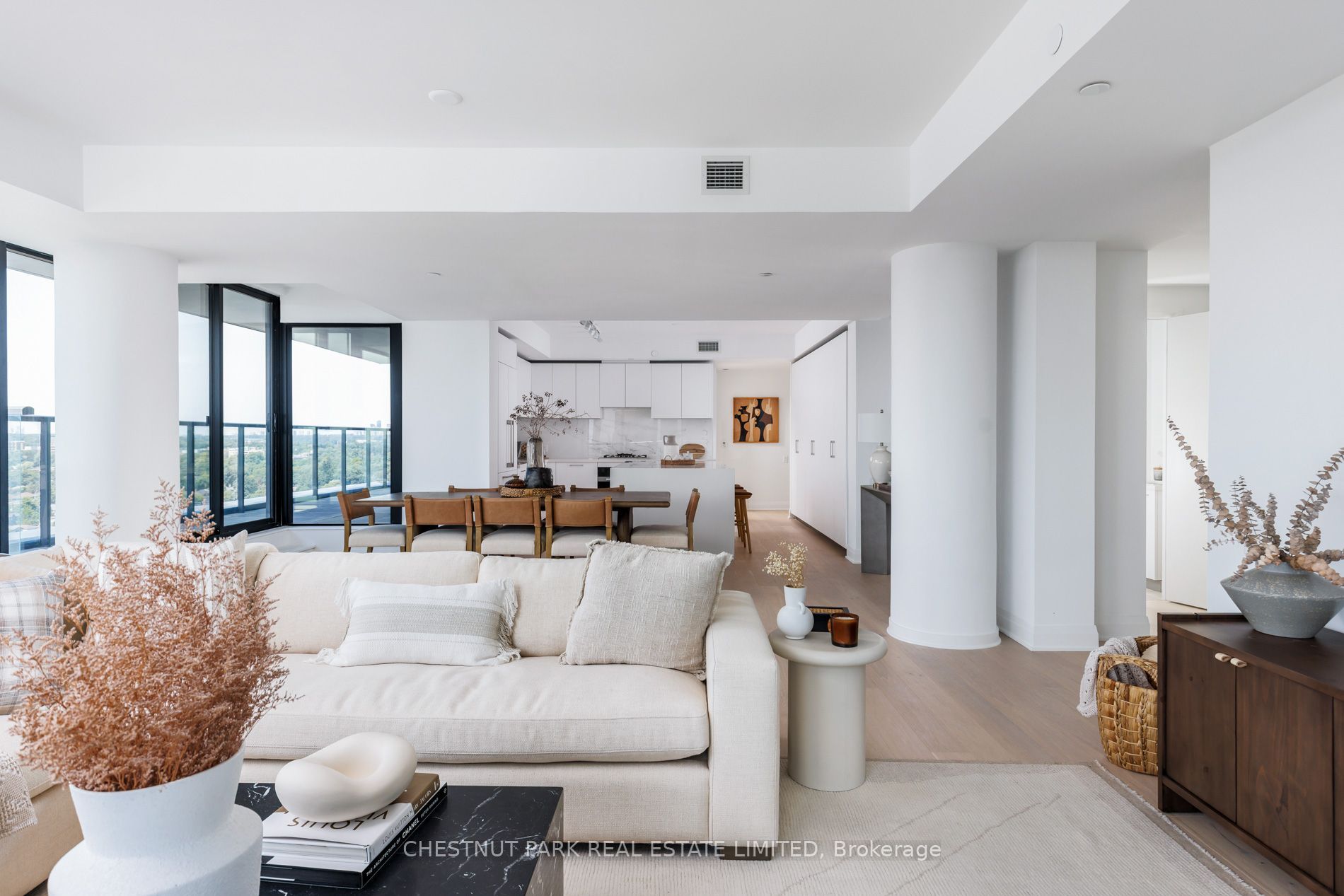 33 Frederick Todd Way 1602, Toronto, ON M4G 0C9 photo 4