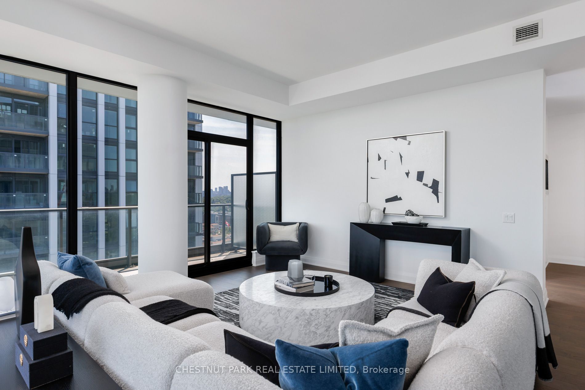 33 Frederick Todd Way LPH01, Toronto, ON M4G 0C9 photo 4