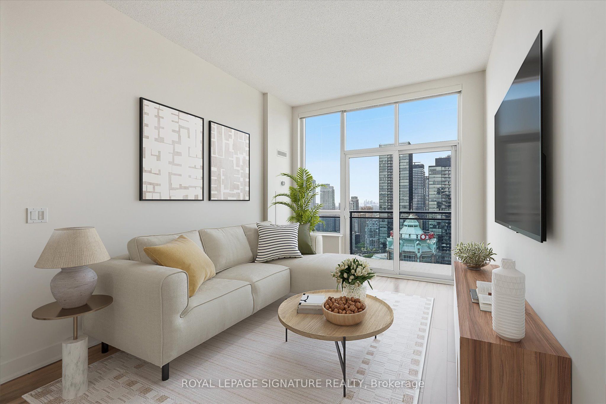 28 Linden Street PH7, Toronto, ON M4Y 0A4 photo 2