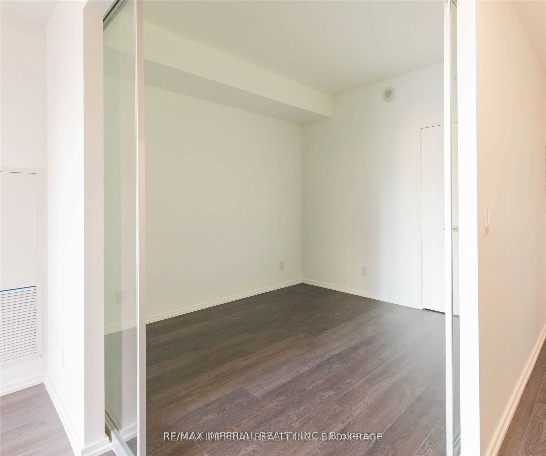 70 Temperance Street 2614, Toronto, ON M5H 4E8 photo 5