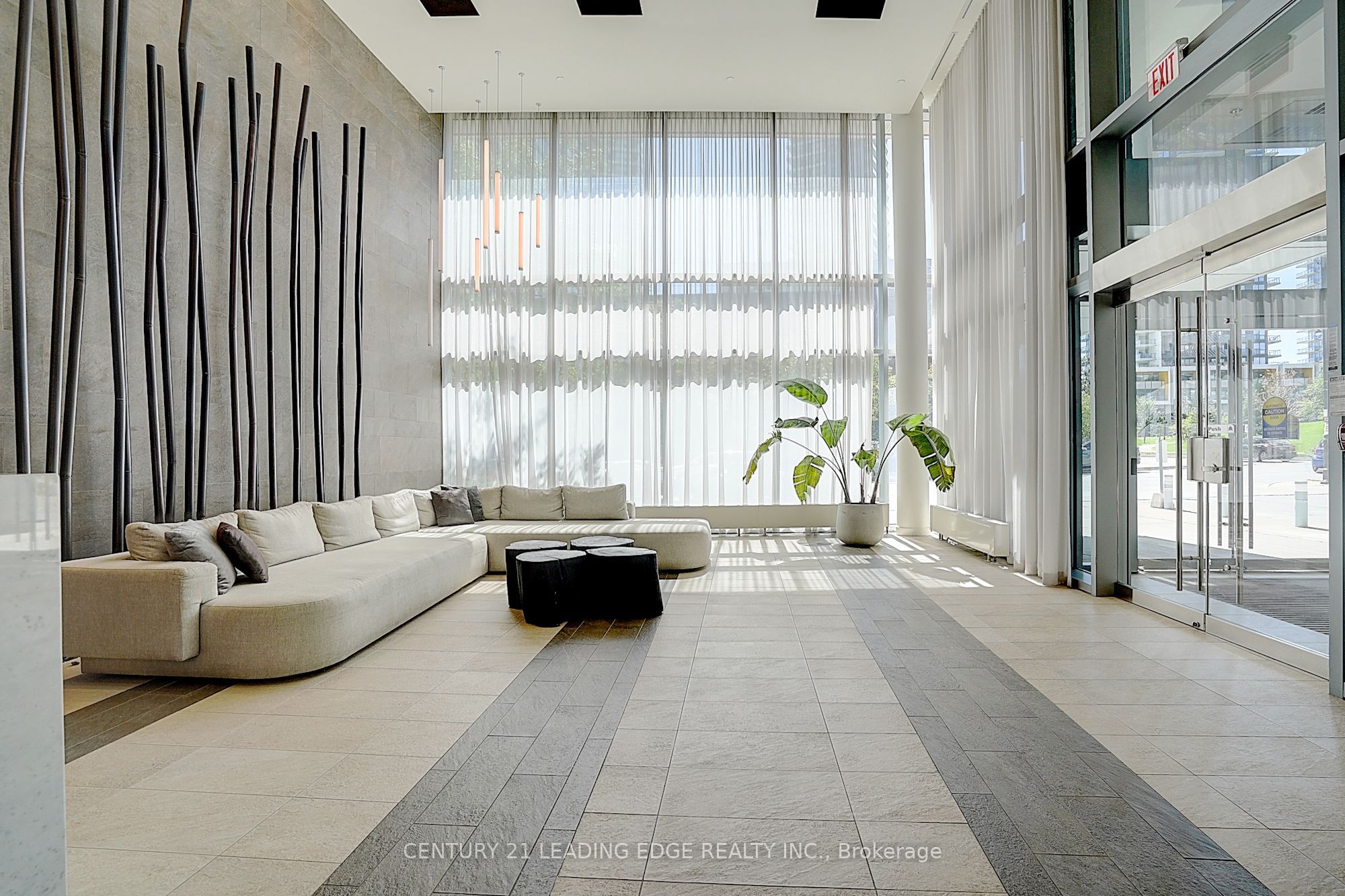 72 Esther Shiner Boulevard 2102, Toronto, ON M2K 0C4 photo 5