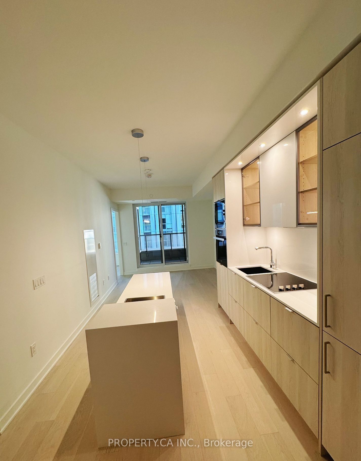 11 Yorkville Avenue 1007, Toronto, ON M4W 0B7 photo 3