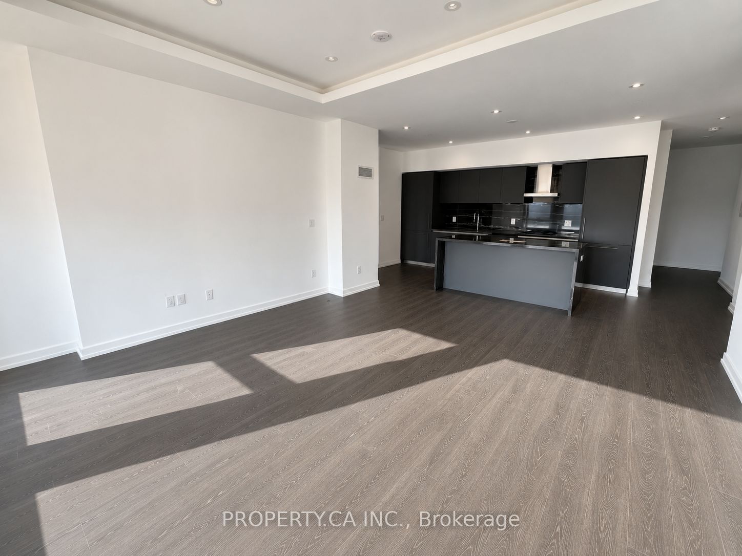 1315 Bay Street 2002, Toronto, ON M5R 0E4 photo 4