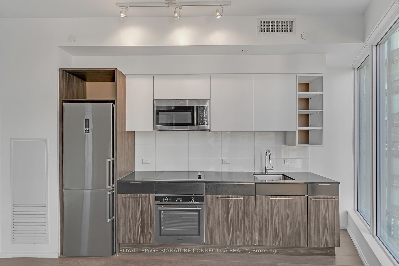 68 Shuter Street 908, Toronto, ON M5B 0B4 photo 4