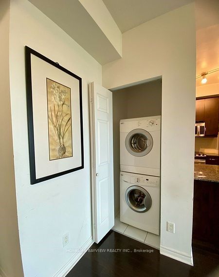 18 holmes Avenue 1501, Toronto, ON M2N 0E1 photo 5