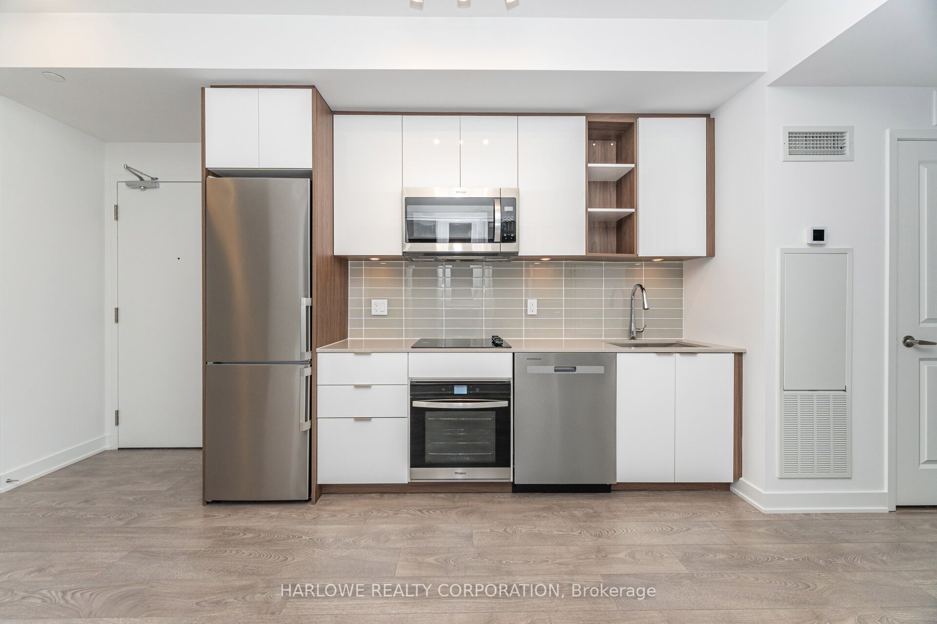 543 Richmond Street W 815, Toronto, ON M5V 0W9 photo 5