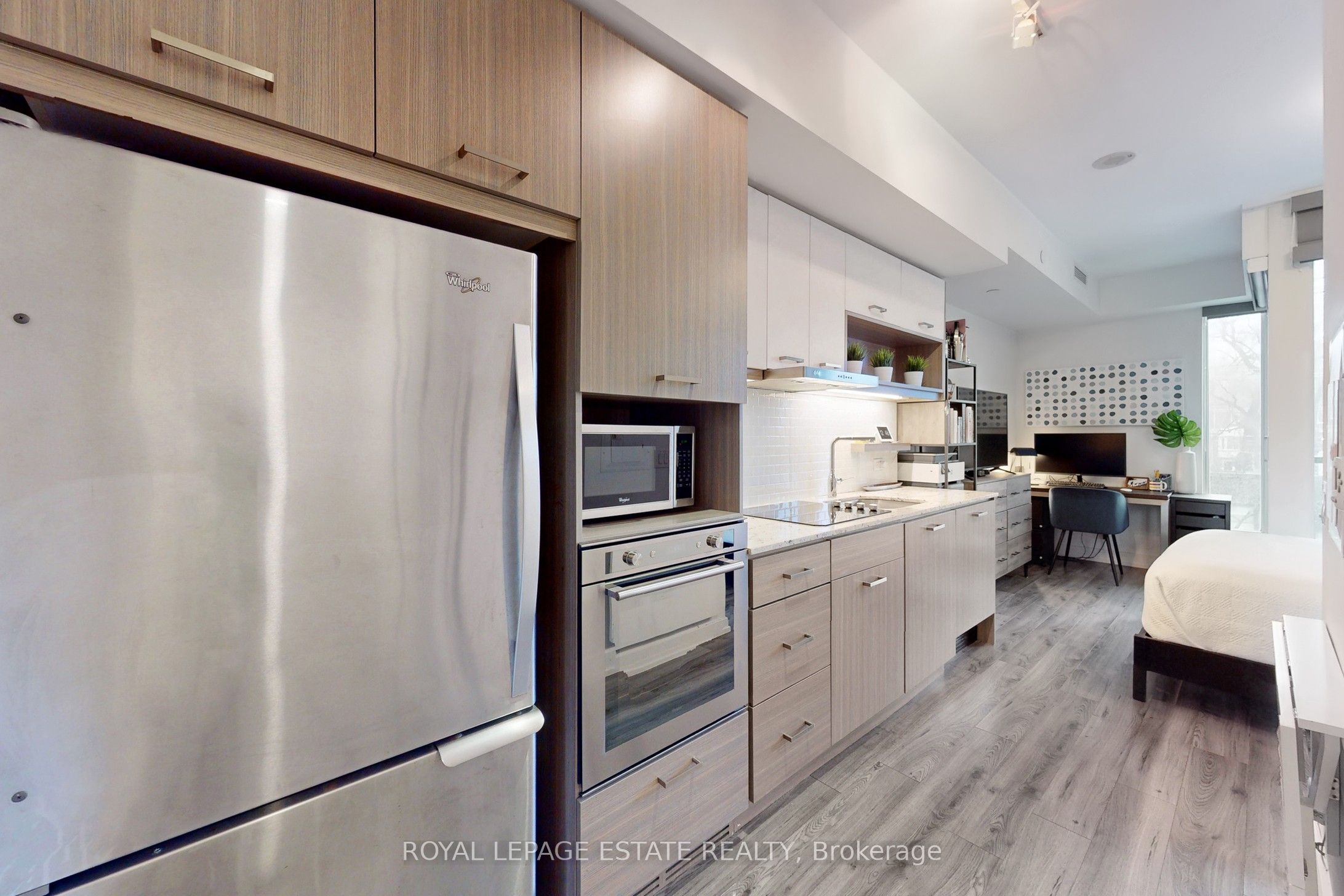 170 Chiltern Hill Road 306, Toronto, ON M6C 0A9 photo 4