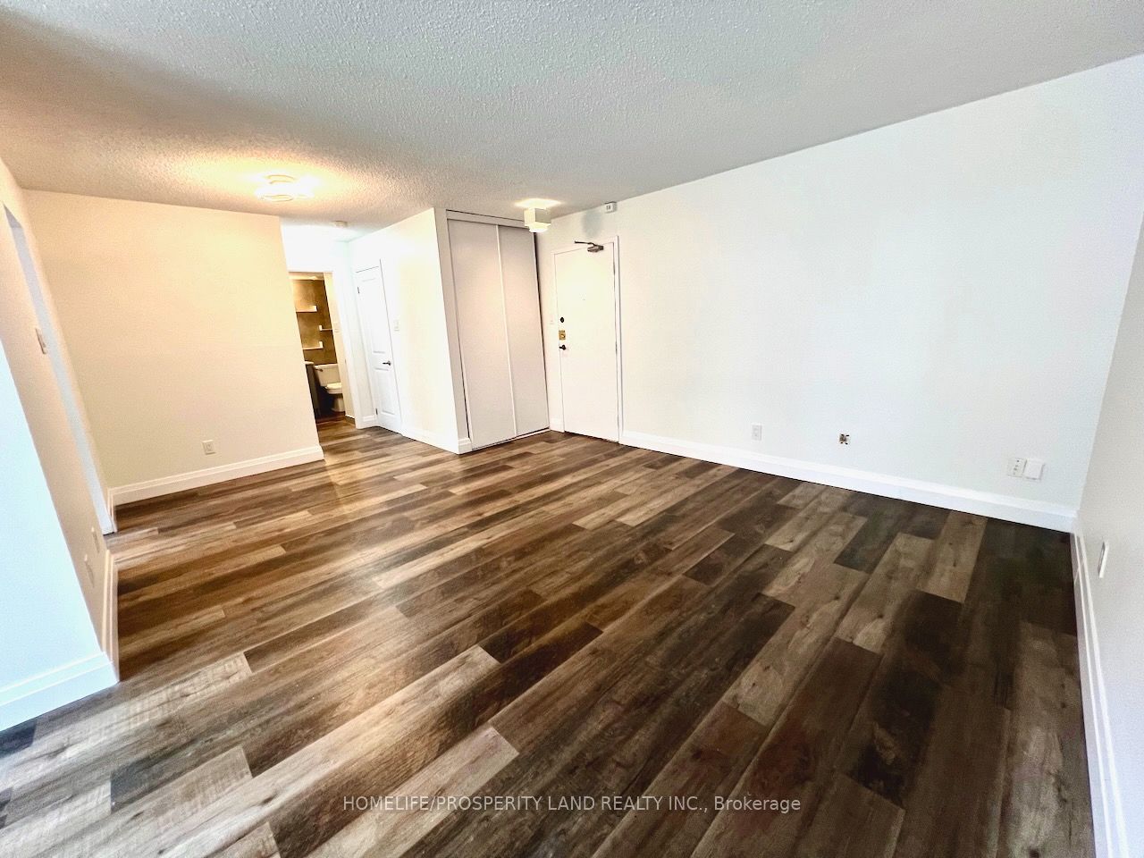 53 McCaul Street 549, Toronto, ON M5T 2W9 photo 5