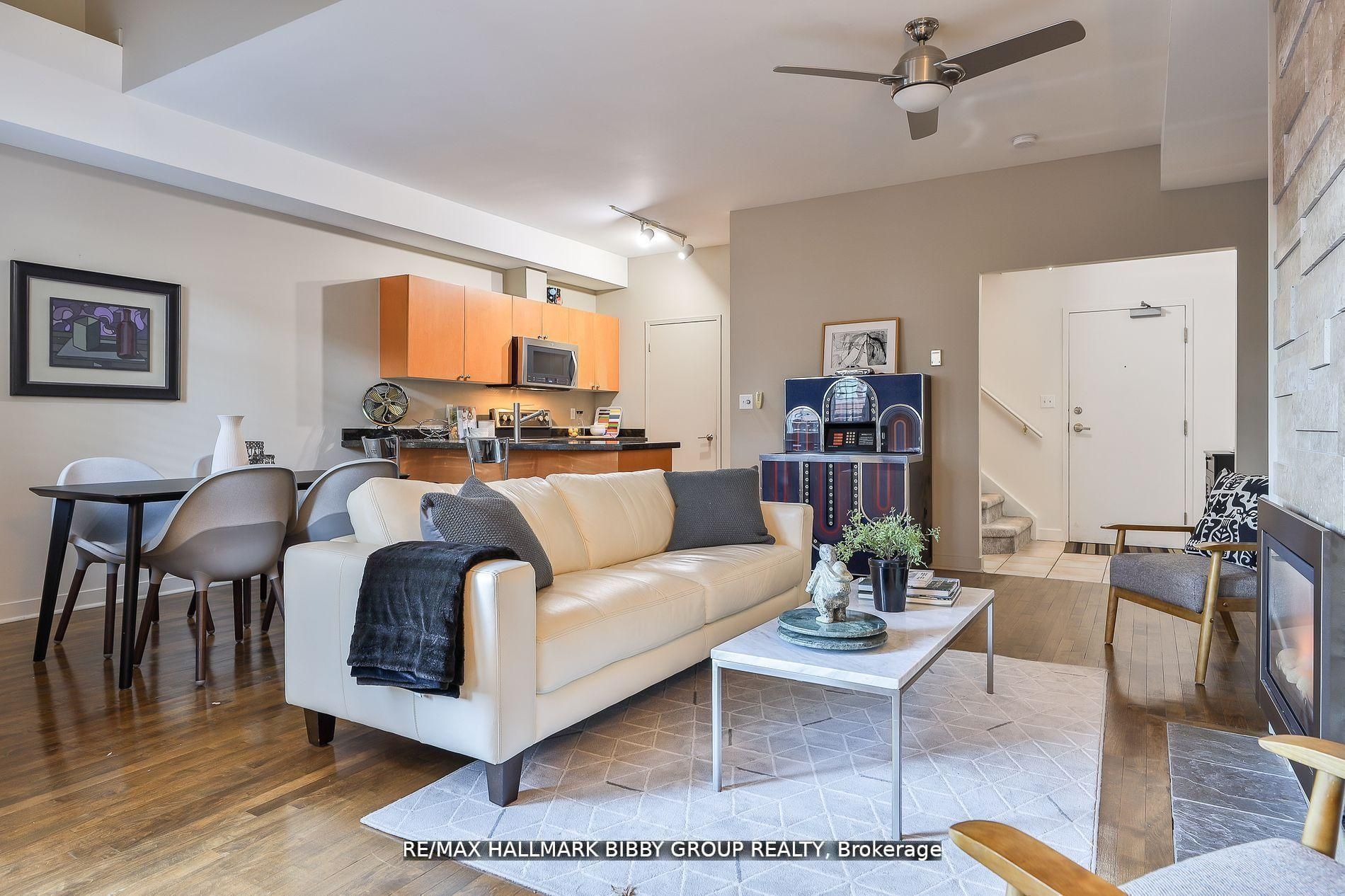 500 Richmond Street W 315, Toronto, ON M5V 3N4 photo 3