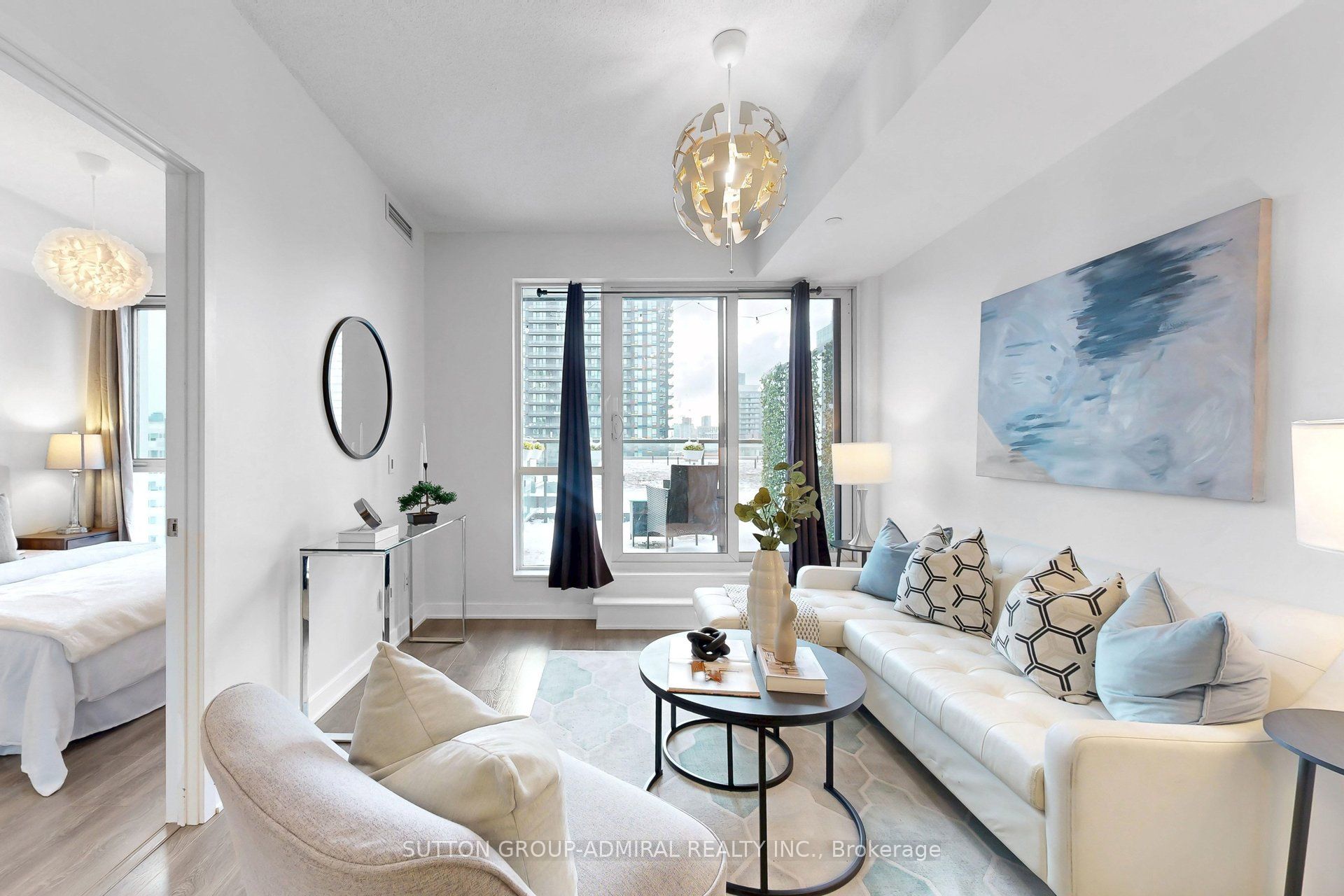 170 Sumach Street 907, Toronto, ON M5A 0C3 photo 2