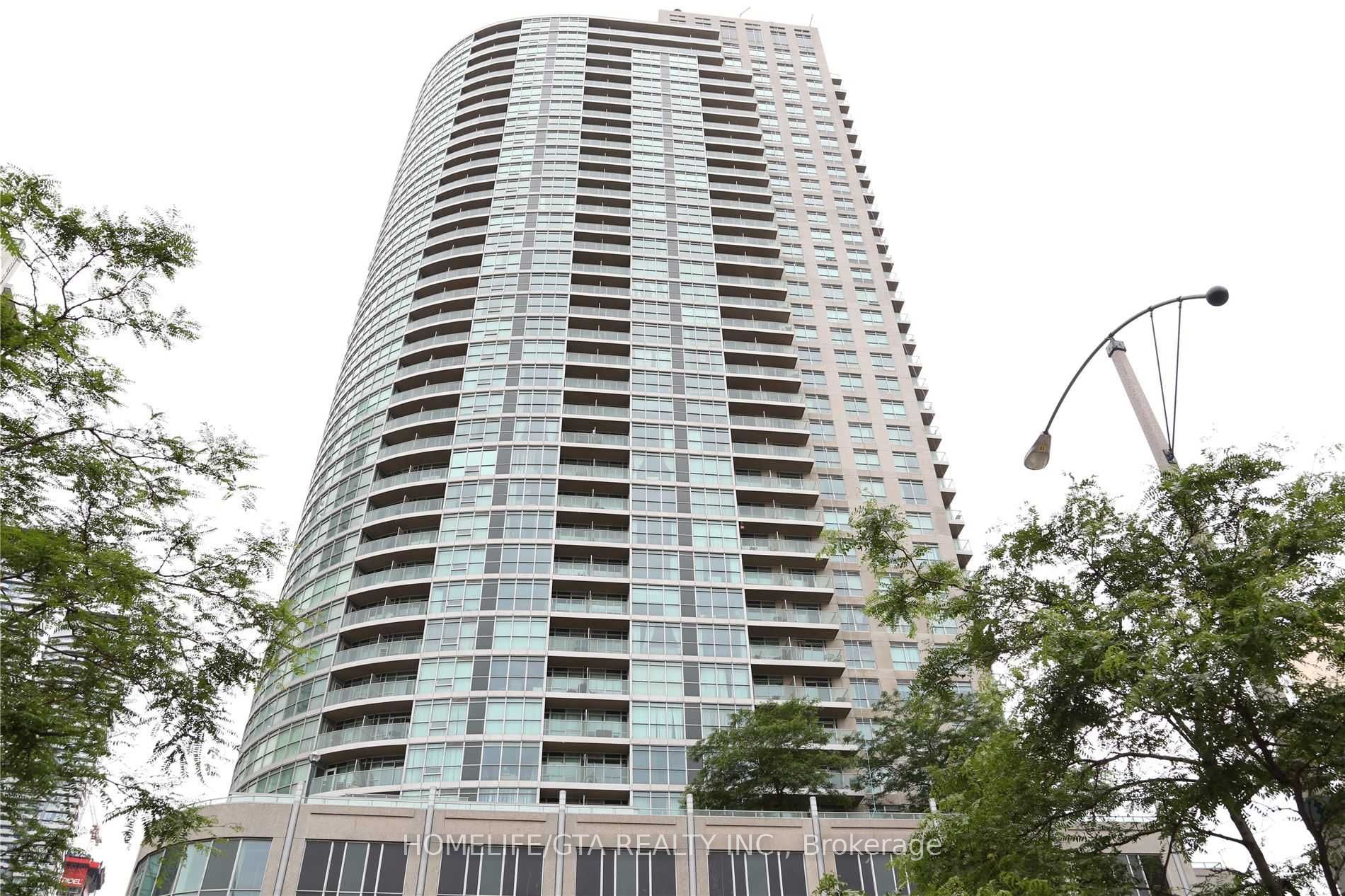 18 Yonge Street 1114, Toronto, ON M5E 1Z8