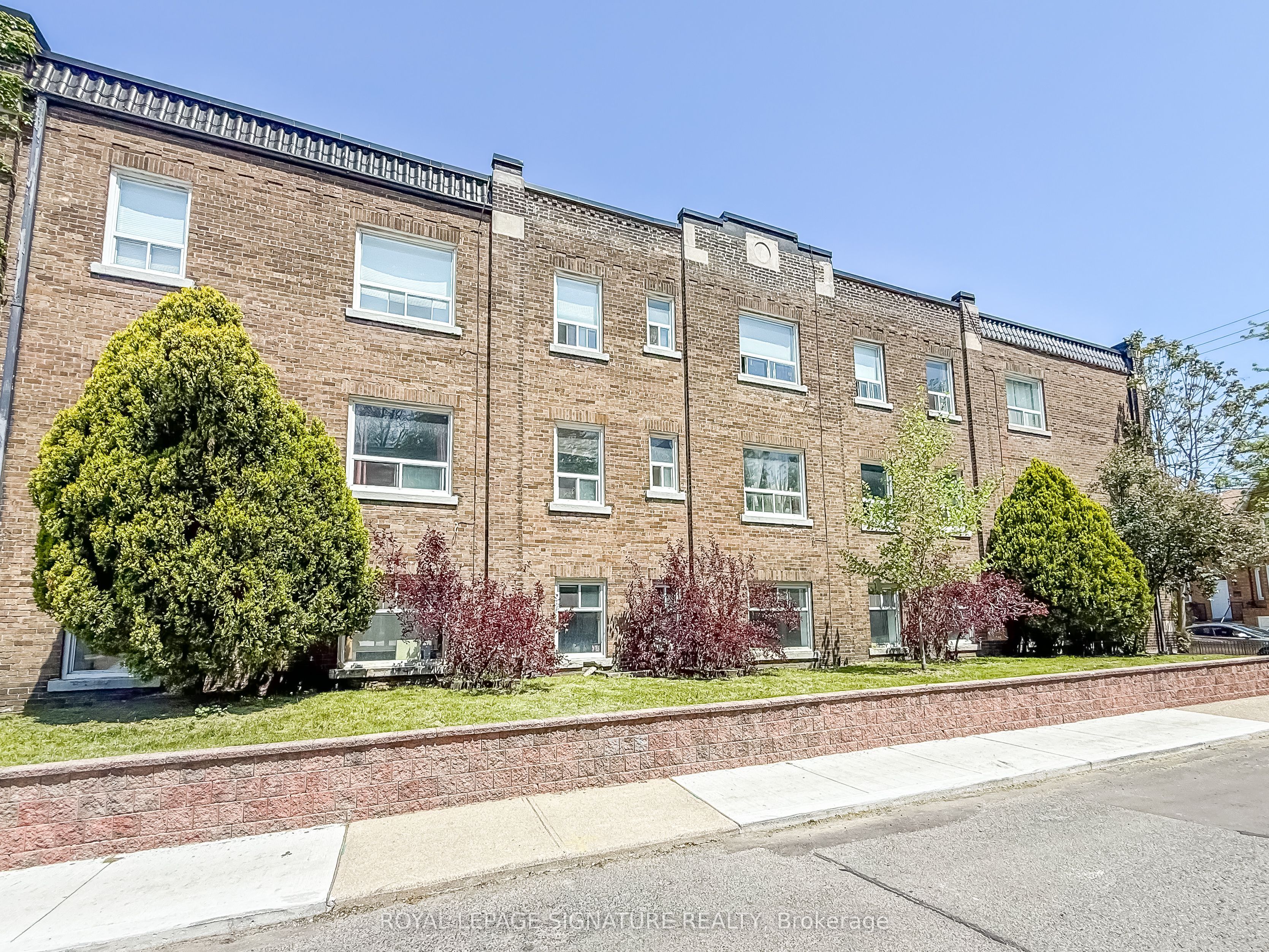 394 Dovercourt Road 33, Toronto, ON M6J 3E5 photo 2