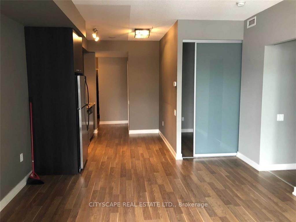 775 King Street W 701, Toronto, ON M5V 2K3 photo 5