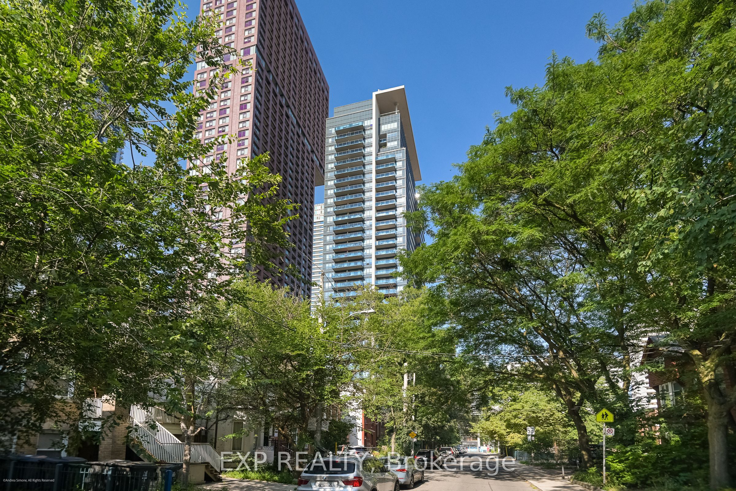28 Linden Street PH2, Toronto, ON M4Y 0A4 photo 3